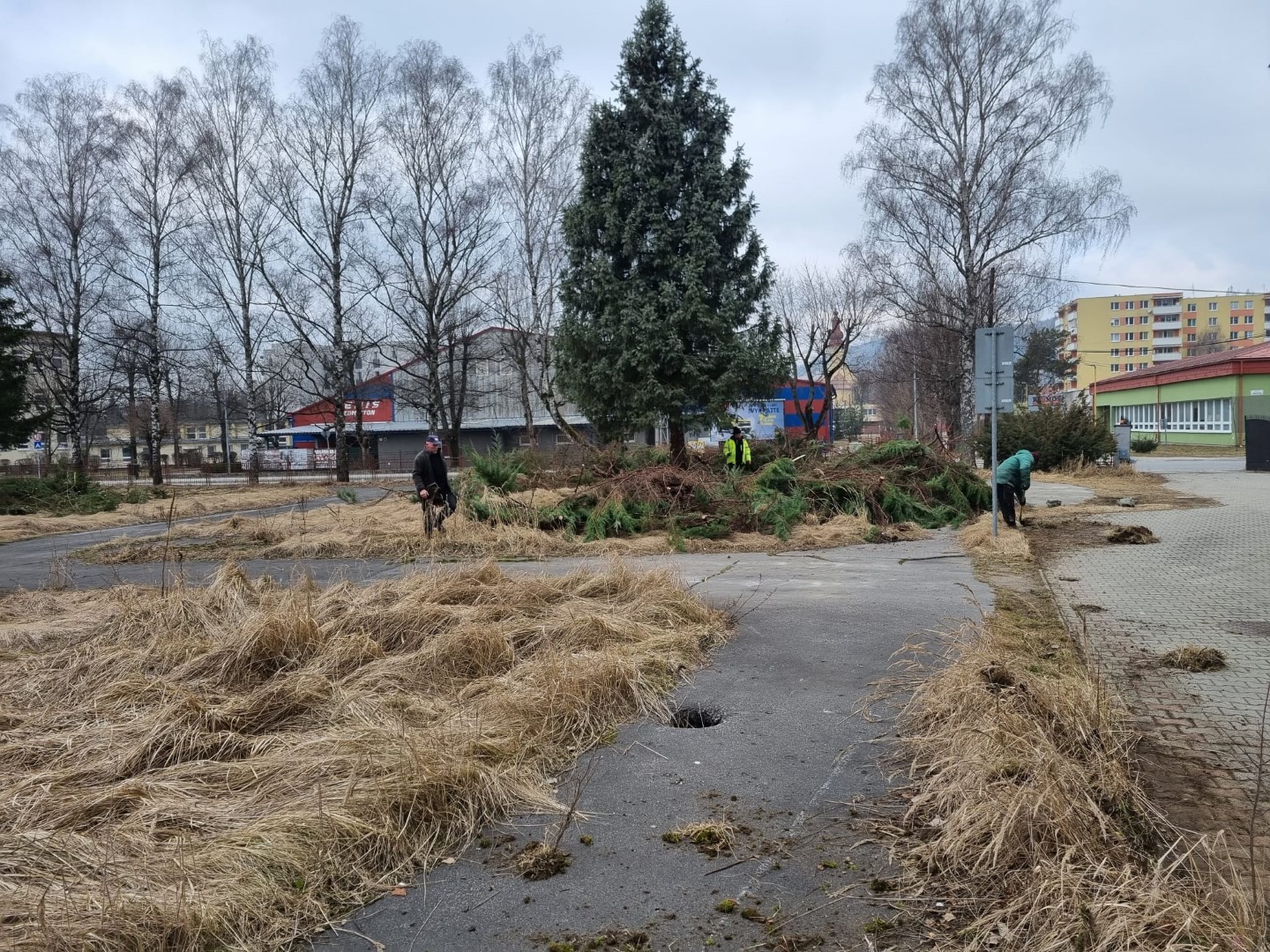 Rekonštrukcia objektu, Kysucké Nové Mesto — fotografia 3