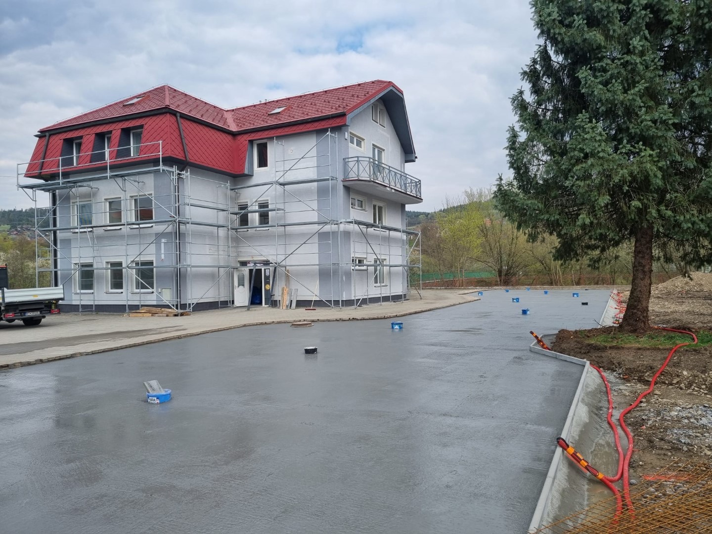 Rekonštrukcia objektu, Kysucké Nové Mesto — fotografia 13