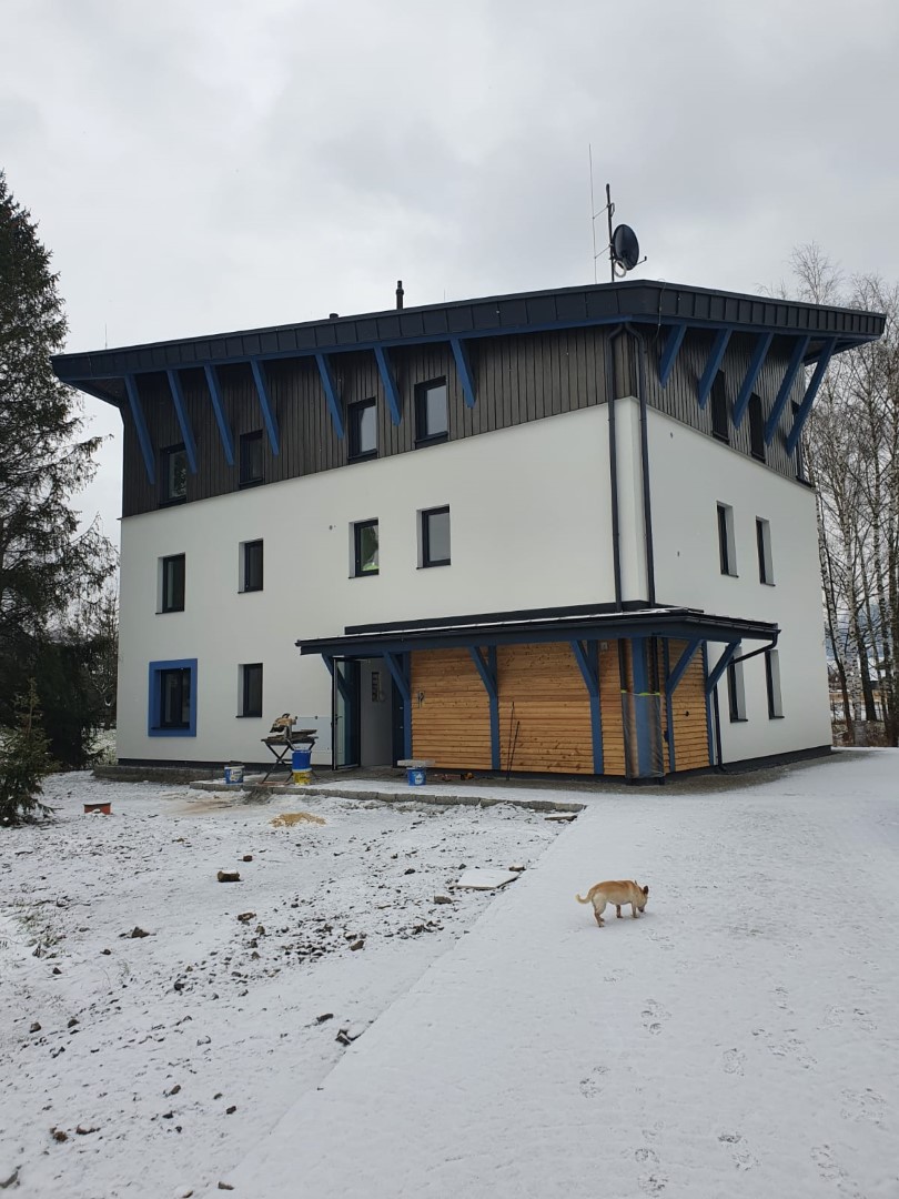 Viacgeneračný rodinný dom Salajňa