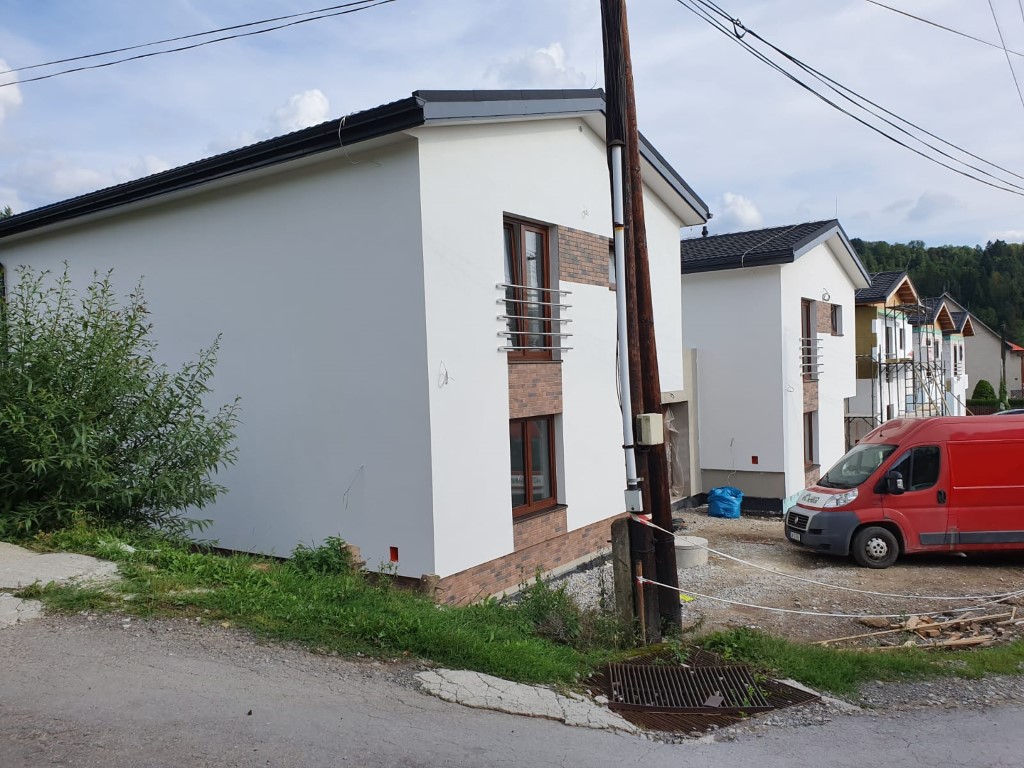 Rodinné domy, Oščadnica — fotografia 47