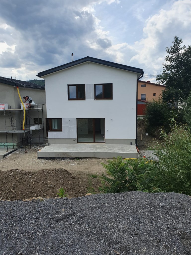 Rodinné domy, Oščadnica — fotografia 114